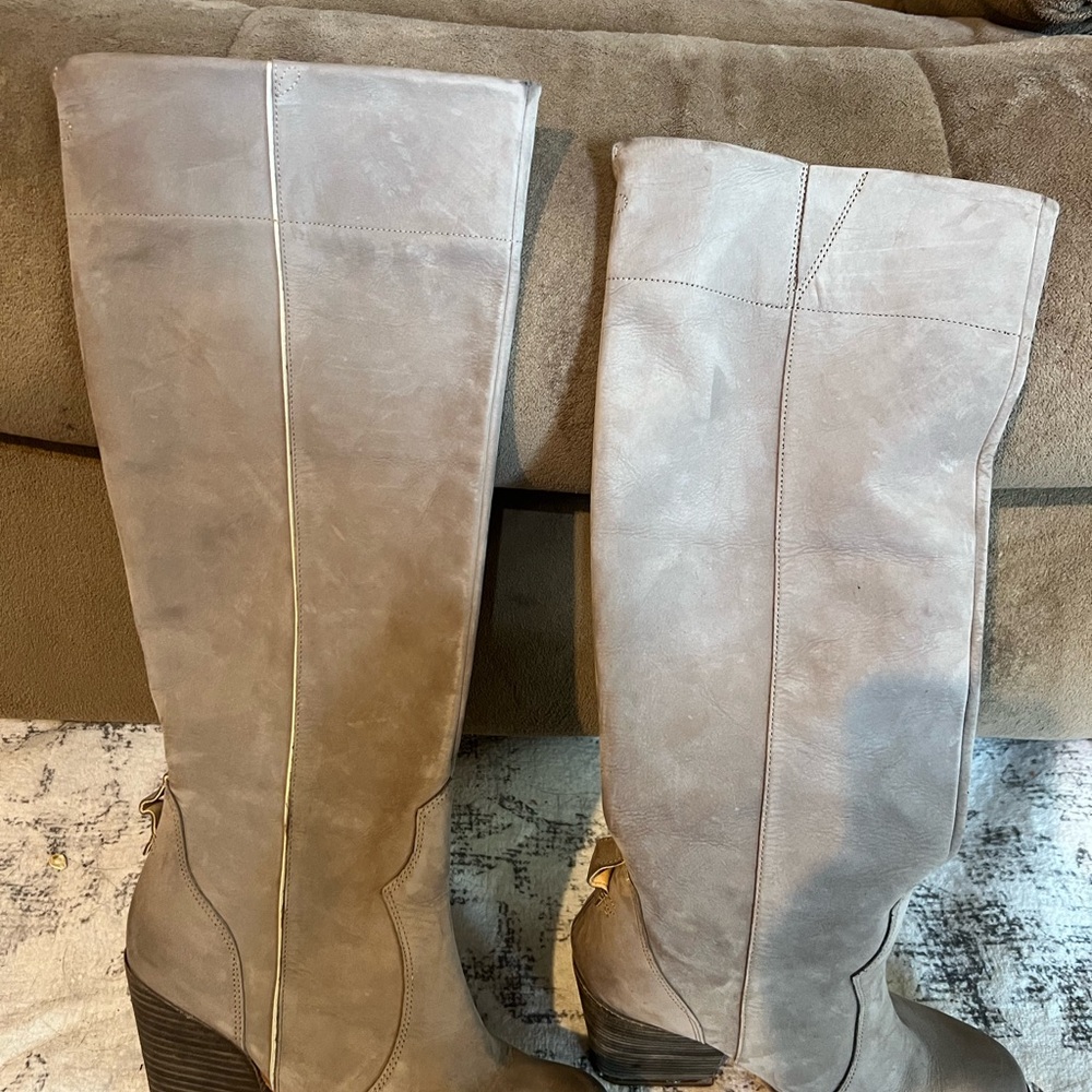 Timberland Gray Heeled Boots